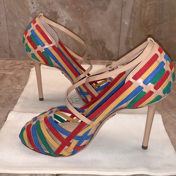 Charlotte Olympia rare find - Picture 3 of 10